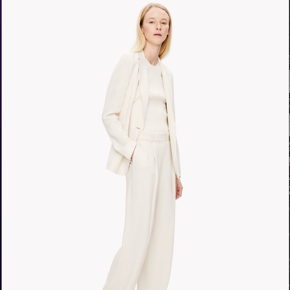 NWT Theory | 100% Silk Ivory Blazer
